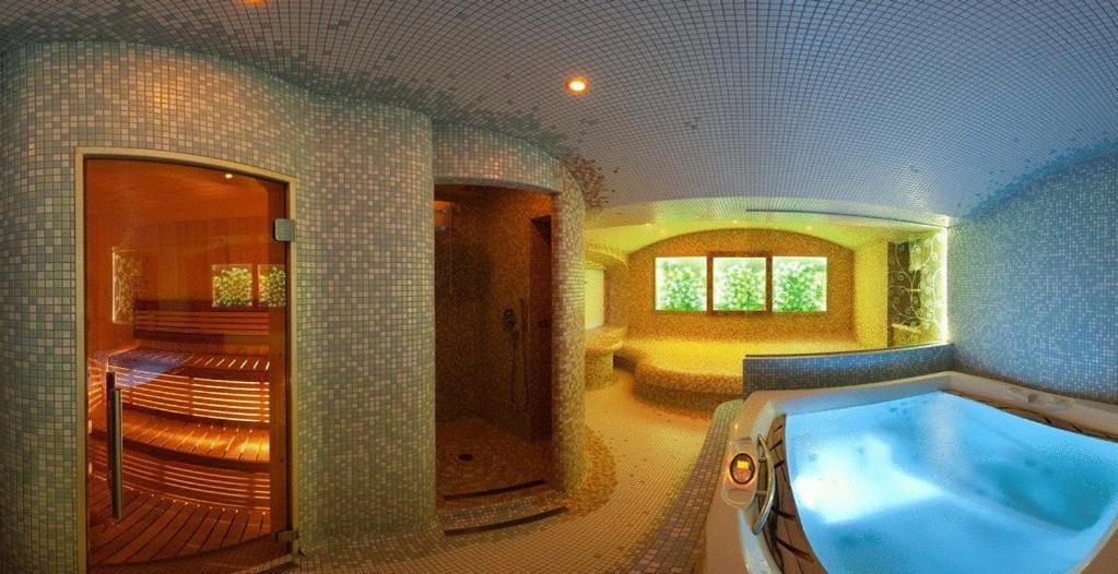 Zamecky Hotel Zlaty Orel Hranice  Facilities photo